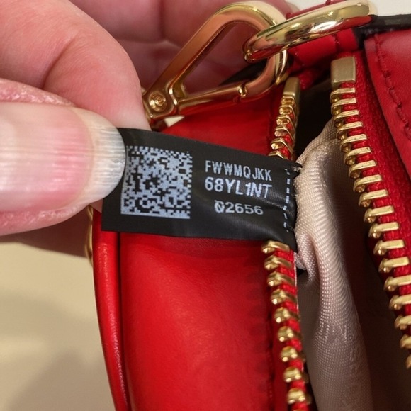 Michael Kors Crossbody Camera‎ Bag Leather Bright Red Gold Chain - Picture 11 of 16